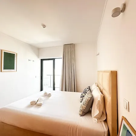 The Surf - Rocha Tower 아파트